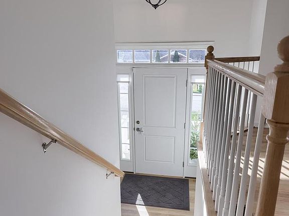 5th image of 2521 Edgewood Ln