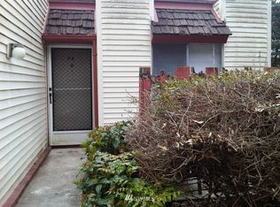 14600 SE 176th St #4, Renton, WA 98058