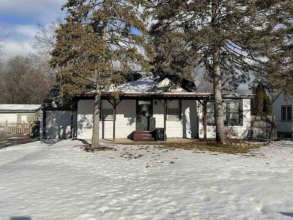 1st image of 2000 73rd Ave N