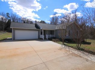 143 Coleman Rd, Wellford, SC 29385