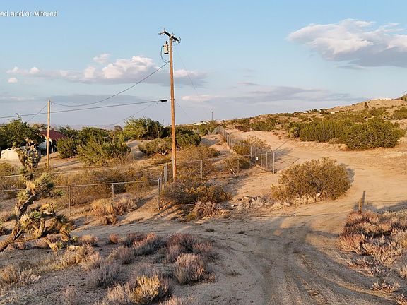 4th image of Mountain View Rd
