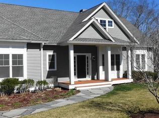 23 Chestnut Hill Dr, Westport, MA 02790