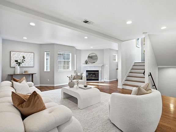 3rd image of 402 Union Ave Unit A