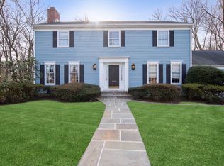 19 Scarsdale Farm Rd, Scarsdale, NY 10583