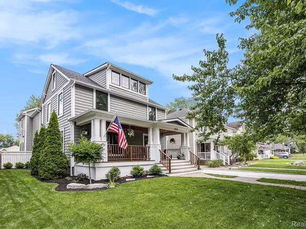 424 Taylor Ave, Rochester, MI 48307