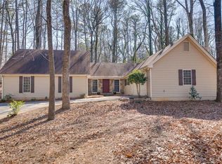 1100 Willow Bnd, Roswell, GA 30075