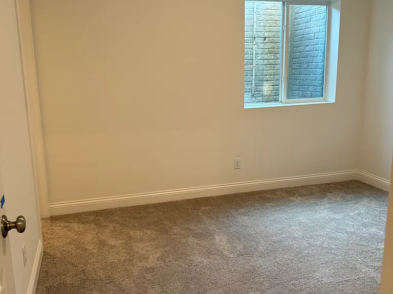 basement bedroom 4