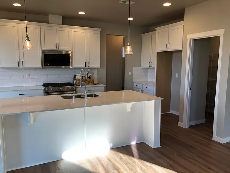 6019 42nd St NE — Photo 9
