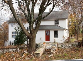 729 Adams Rd, Breinigsville, PA 18031