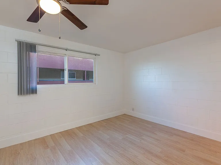 Viewmont Apartments — Photo 24