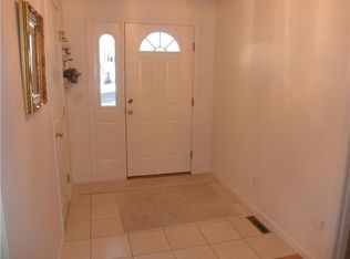 13 Hunters Run, North Providence, RI 02904