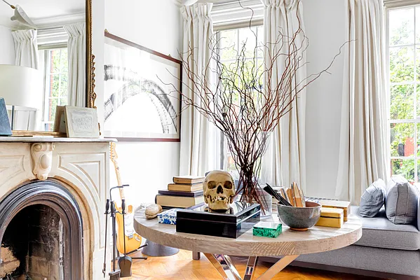 Sold by Compass | media 5