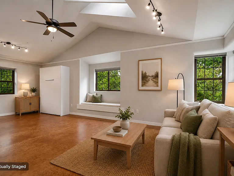 901 Spruce St #G — Photo 3