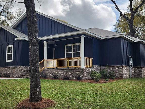 3rd image of 607 Ridgewood Dr