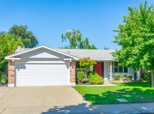 8 Elton Ct, Sacramento, CA 95826