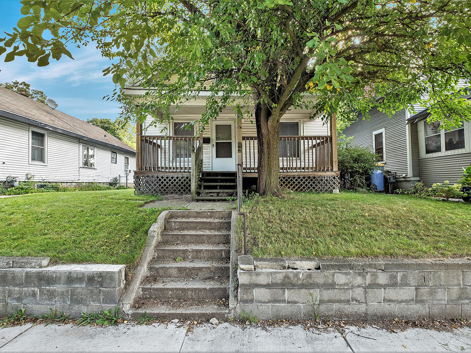 1158 Eastern Ave SE, Grand Rapids, MI 49507 Zillow
