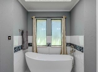 150 Robinson Rd, Combine, TX 75159