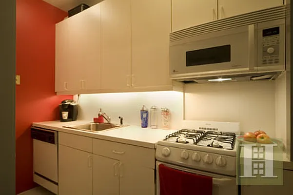 Sold by Halstead Real Estate | media 2