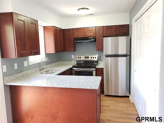 4th image of 3131 Orchard St Unit 4
