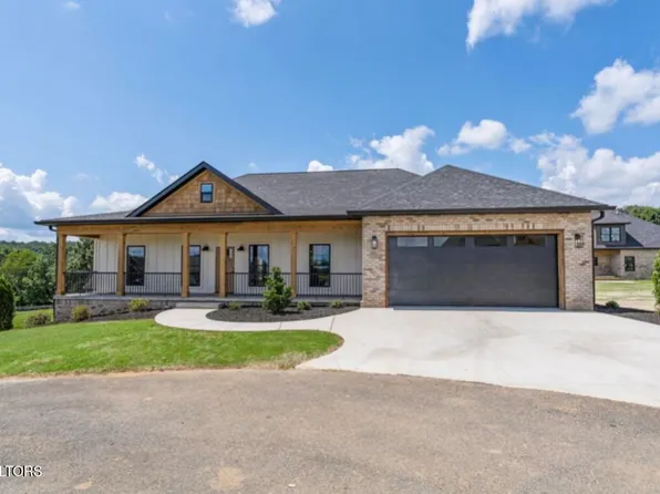 12126 Lasalle Ct, Glade Spring, VA 24340