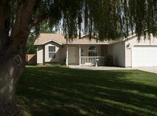 1138 Valley Ct, Middleton, ID 83644