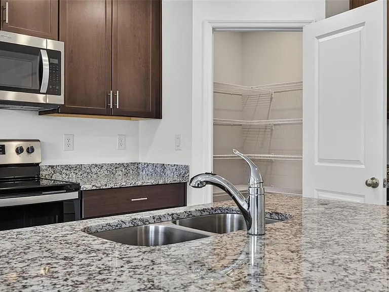 3087 Forrest Plum Ct — Photo 20