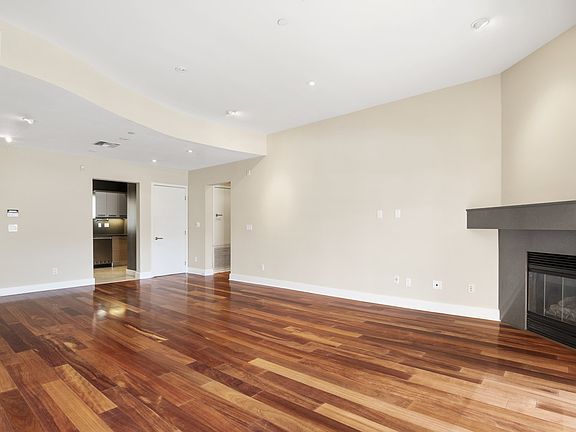 4th image of 8788 Shoreham Dr APT 21