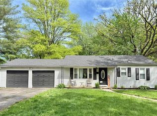 5233 N Garfield Ave, Kansas City, MO 64118