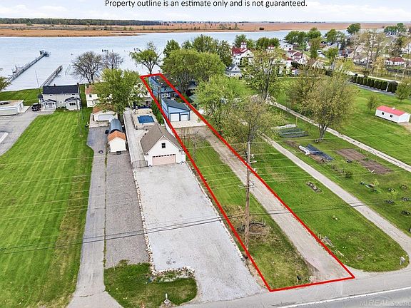 4th image of 6143 Pointe Tremble Rd