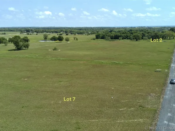 7905 Homestead Dr, Mounds, OK 74047