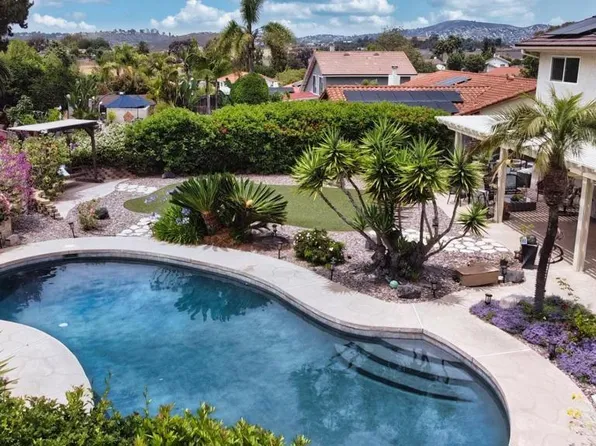 3812 Wild Oats Ln, Bonita, CA 91902