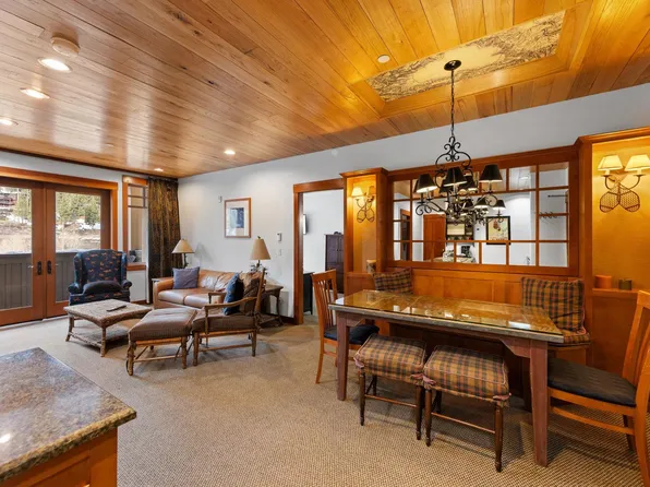 1985 Olympic Valley Rd #2-216, Olympic Valley, CA 96146