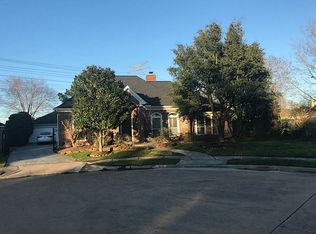 9219 Newburgh Dr, Houston, TX 77095