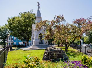 17 Seaverns Ave, Jamaica Plain, MA 02130