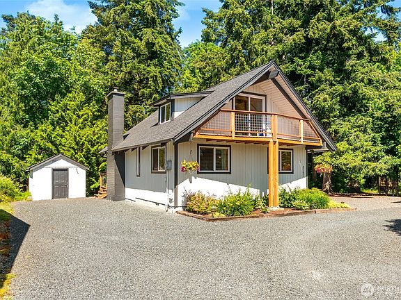 3rd image of 8243 Chilliwack Road