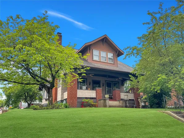 214 E Main St, Washington, MO 63090