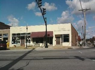 9 N Lake St, Madison, OH 44057