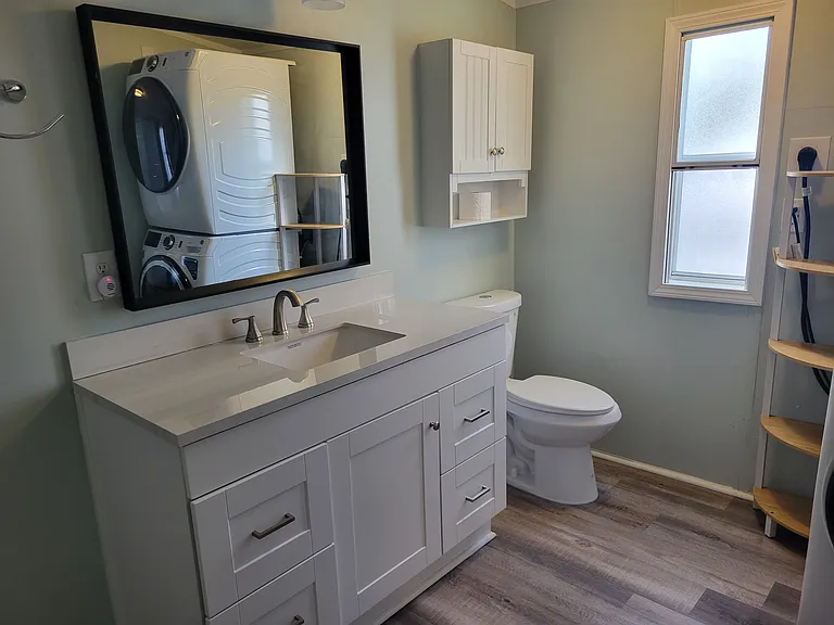 1107 Lissie Ln — Photo 12