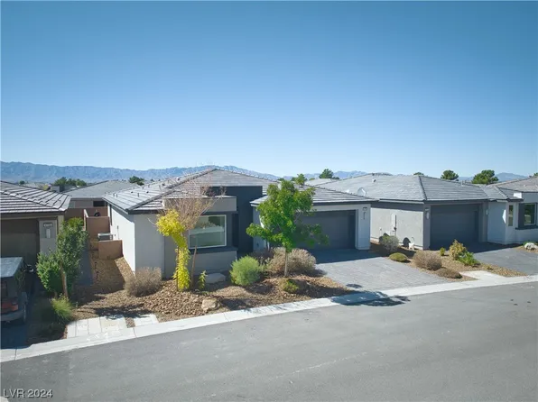 4710 SE Clifftop Dr, Pahrump, NV 89061