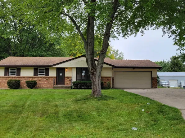 2240 Wessman Pkwy, Cherry Valley, IL 61016