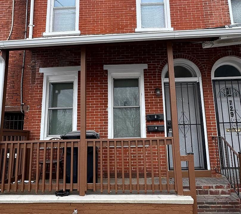 1st image of 731 W 4th St