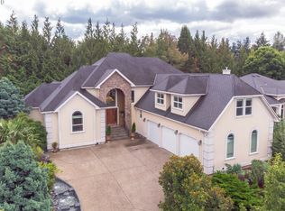 14392 SE Alta Vista Dr, Happy Valley, OR 97086