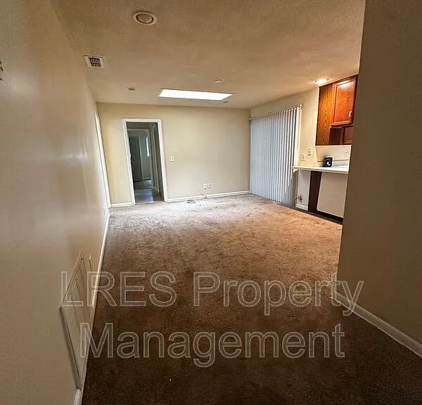 2719 Merrie Oaks Rd — Photo 29