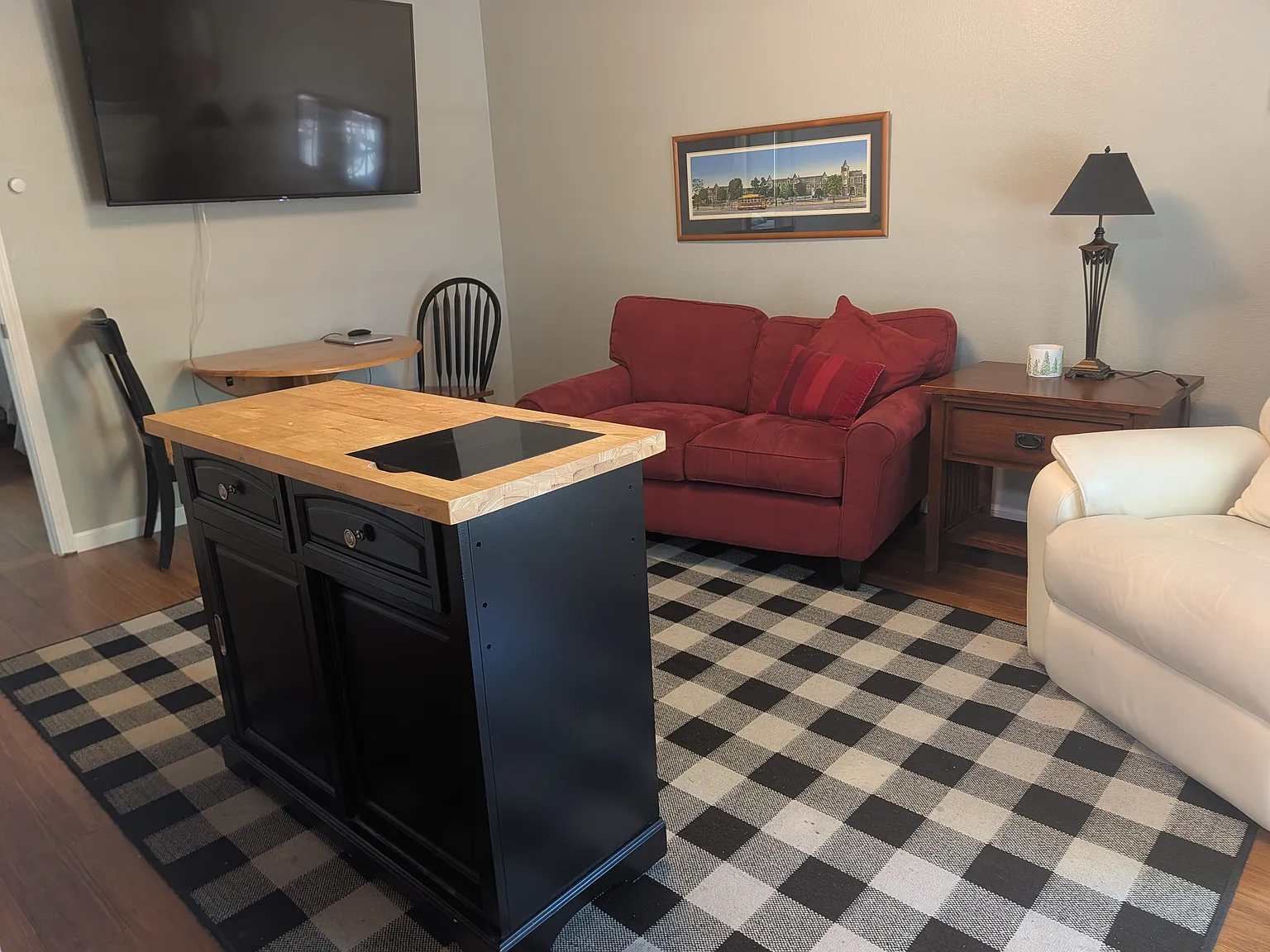 1 bed, 460 sqft, $1,700 — Photo 3