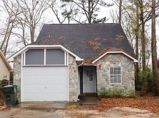 347 Darlington Cir, Dothan, AL 36301