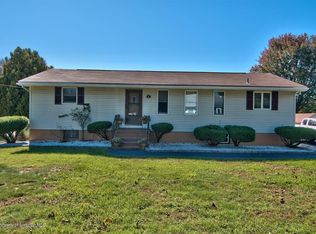 1005 Oak St, Taylor, PA