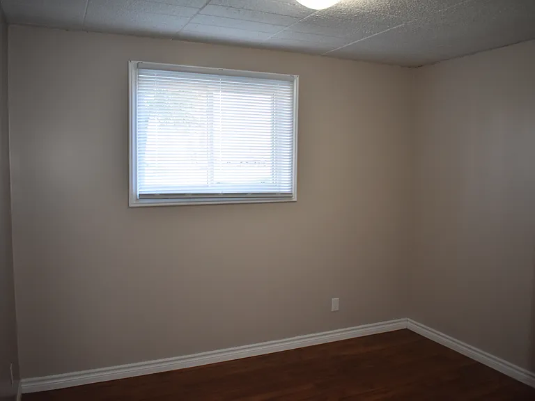 171 Willow Ave — Photo 11