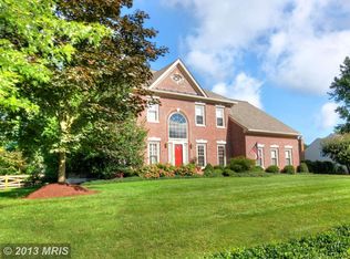1156 Silver Beech Rd, Herndon, VA 20170