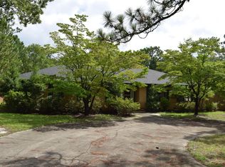 60 Harlow Rd, Pinehurst, NC 28374