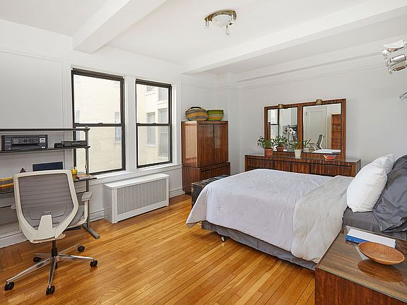 5th image of 135 Eastern Pkwy APT 9I